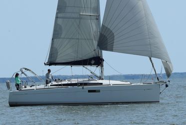 34' Jeanneau 2015 Yacht For Sale